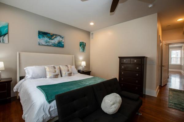 Holiday home Cozy 4br W Massage Chair Arcade Heated Floor Cincinnati