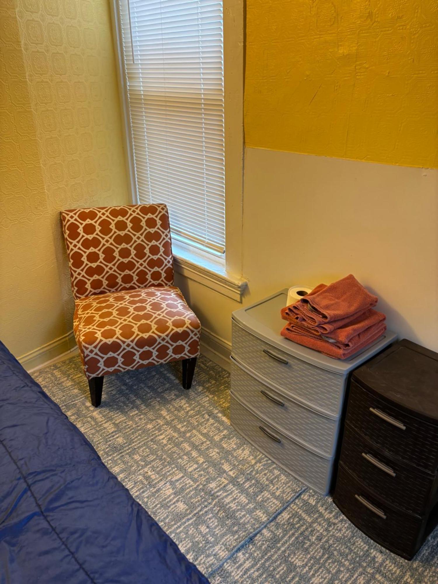 Private Tiny For One * Cincinnati