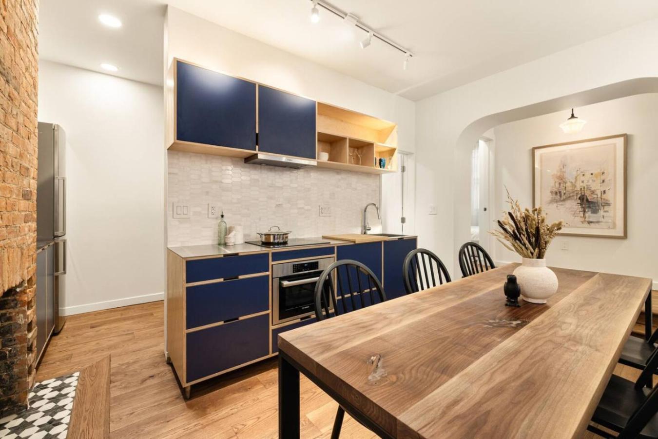 Walk To - Washington Park - Gorgeous 2br *