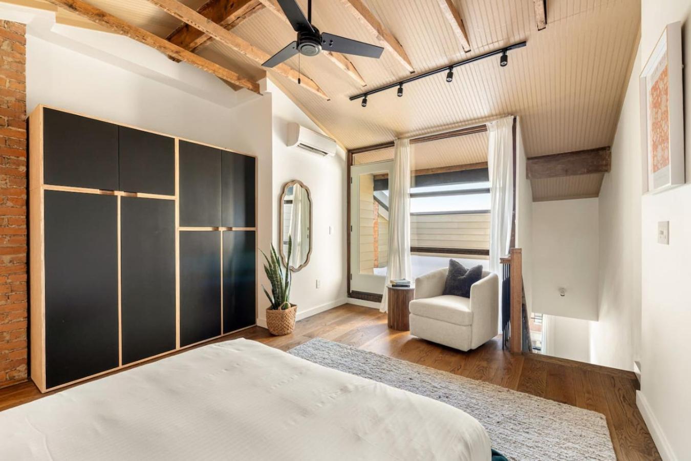 Lux Washington Park - Rooftop Patio - Free Parking Cincinnati